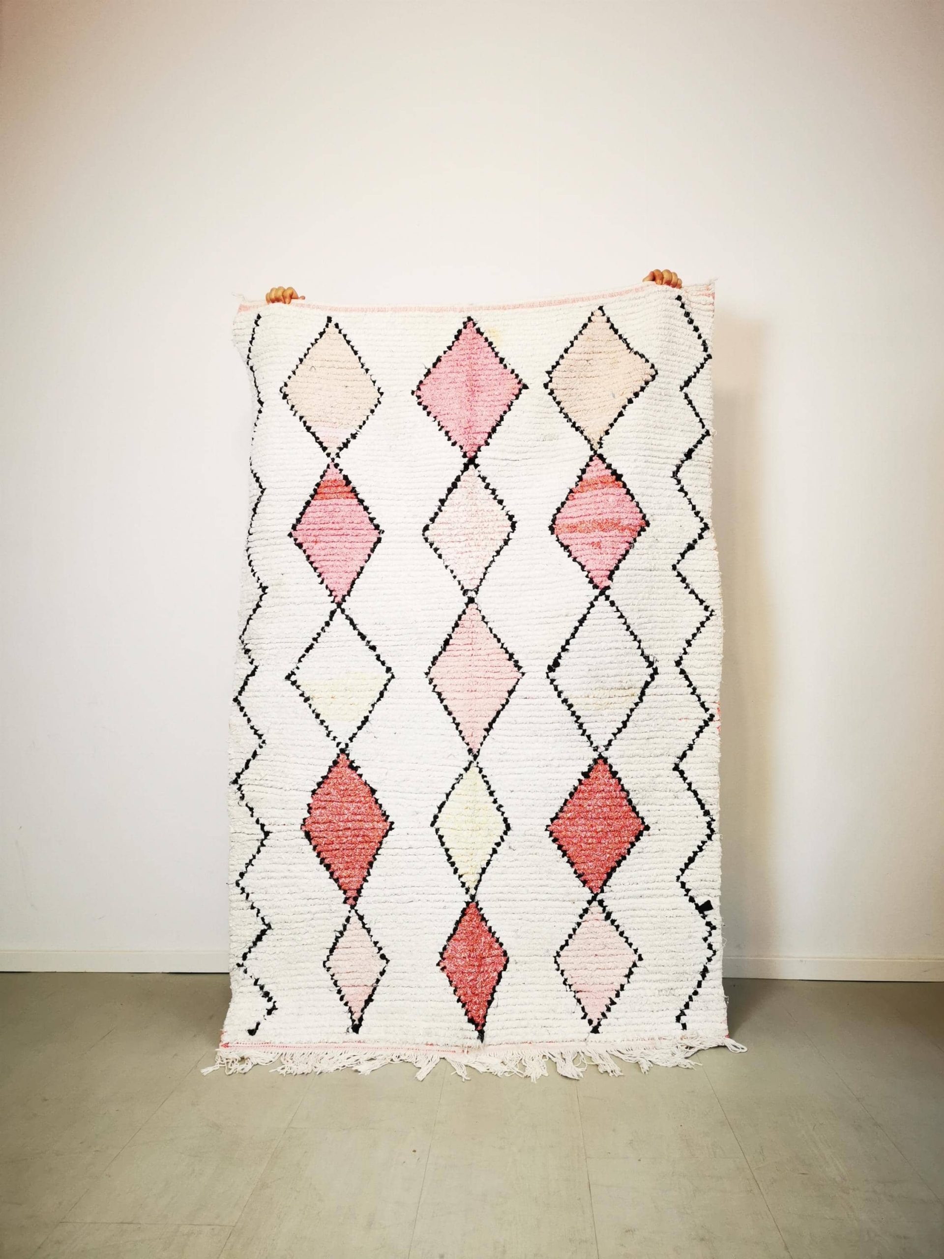 Veganer Berberteppich Safia 185x130 cm | Unikat ,Nachhaltig